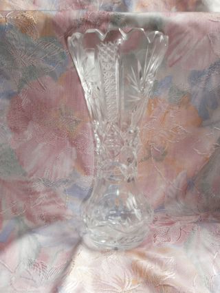 Schöne Kristall Vase Mit Einer Blume Und Stern Dekor Bild