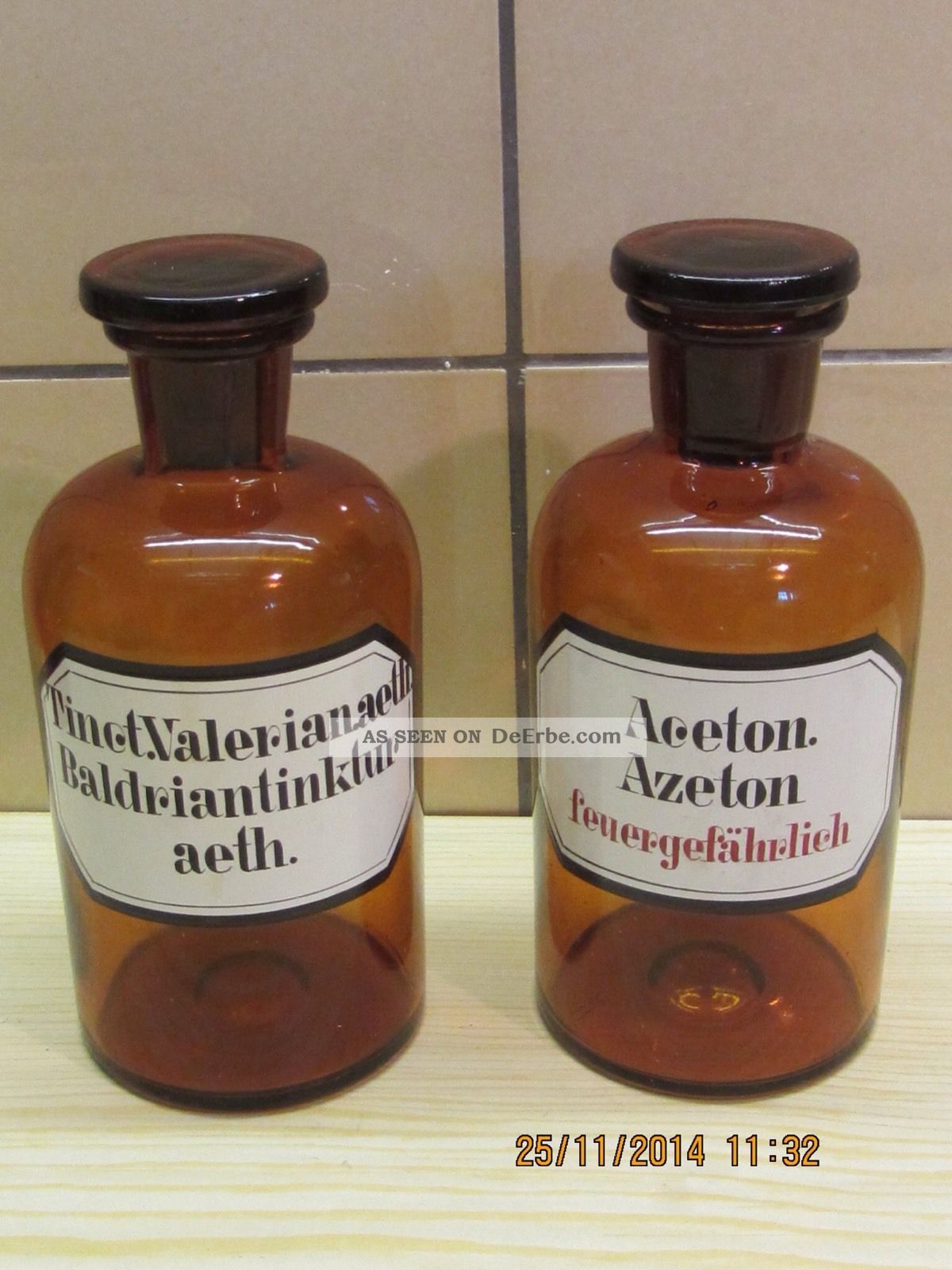 2 Alte Braune 0, 5 Ltr. Apothekerflaschen Azeton U. Baldriantinktur