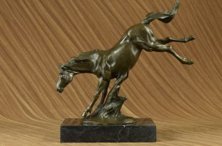Züchtung Des Pferds Bronze Groß Sculpture Modern Art Marmor Basis Bild