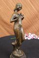 Skulptur Mädchen Mit Engelhaftem Gesicht Bronzefigur Signiert Jean Patou Kunst Antike Bild 6