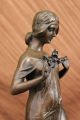 Skulptur Mädchen Mit Engelhaftem Gesicht Bronzefigur Signiert Jean Patou Kunst Antike Bild 7