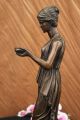 Skulptur Bronze Unterzeichnete Milo Junge Mädchen Mit Römischen Becher Wein Antike Bild 11