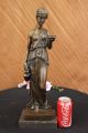 Skulptur Bronze Unterzeichnete Milo Junge Mädchen Mit Römischen Becher Wein Antike Bild 2