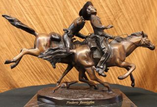 Bronze Skulptur Remington Verwundete Bunkie Western - Cowboy - Pferd Marmor Figurine Bild