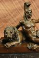Skulptur Bronze Art Deco Heißen Guss Römischen Krieger Verlegung Mit Löwen Antike Bild 10