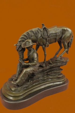 Skulptur Frederic Remington Bronze Cowboy Auf Pferd Signiert Hochqualitativ Bild