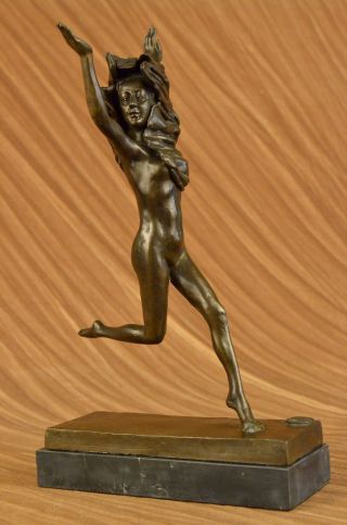 Signiert Nackte Frau Läuft Auf Der Straße Art Deco Bronze Skulptur Statue Bild