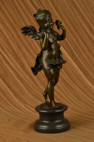 Hautfarben Baby Angel Bronzestatue Plastik Marmorsockel Figur Dekor Deco Bild