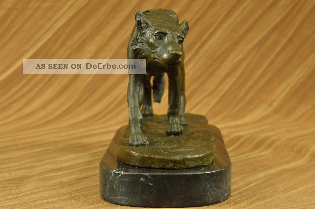 Kisangel Wolf Figur Realistisch - Detailgetreues Wildtier Deko Tier Für Wohnzimmer Und Kinderzimmer