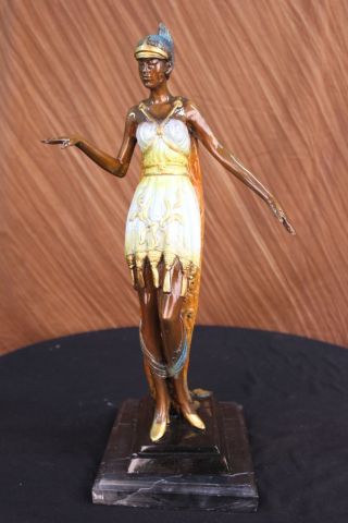 Große Mehrfarbige Patime Heißguss Römischer Weiblicher Krieger Bronze Skulptur Bild