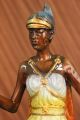 Große Mehrfarbige Patime Heißguss Römischer Weiblicher Krieger Bronze Skulptur Antike Bild 5