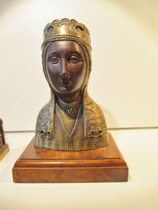 Sm.  Monserrat 2 Stück Madonna Aus Sammlung Bild