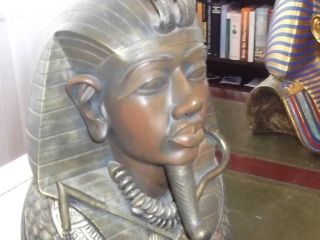 Ägyptischer Pharao Gott Tut - Ench - Amun Figur Maske Büste: Totenmaske Tut - Ench - Amu Bild