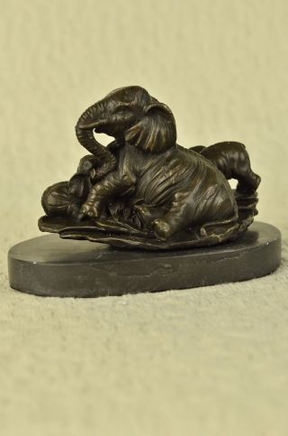 Skulptur Bronze Animal Kingdom Elefant Mutter Bild