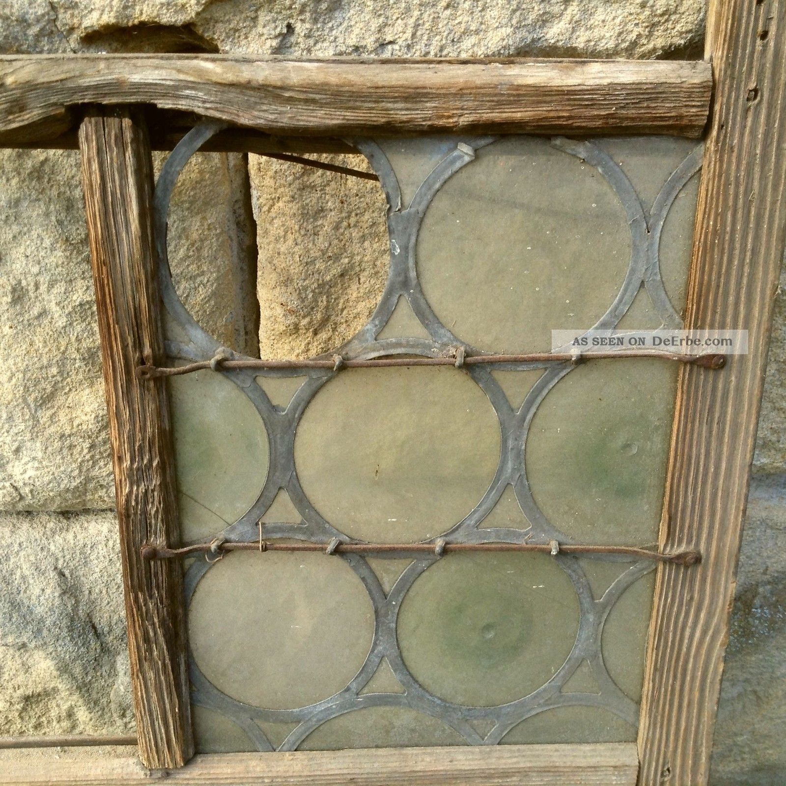 Antikes Fenster Glas Butzenscheiben Gastronomie Dekoration