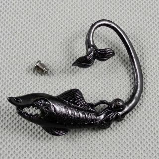 1x Pin Jewellery Women Rhinestones Earrings Ohrschmuck Xf200e Left Side Shark Bild