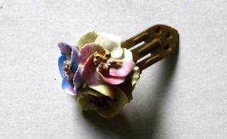° Alter Floraler Clip - Klein Pastellfarbene Porzellan Blüten – Made In England Bild