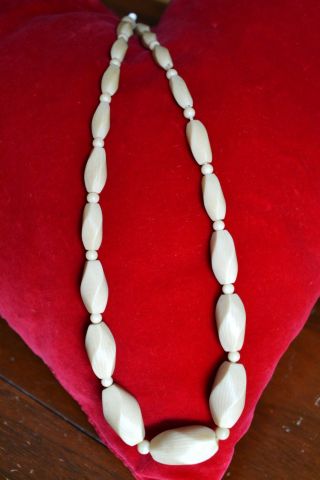 Art Deco Bein Oliven U.  Perlen Kette Halskette Beinkette,  Sehr Schöne Maserung Bild