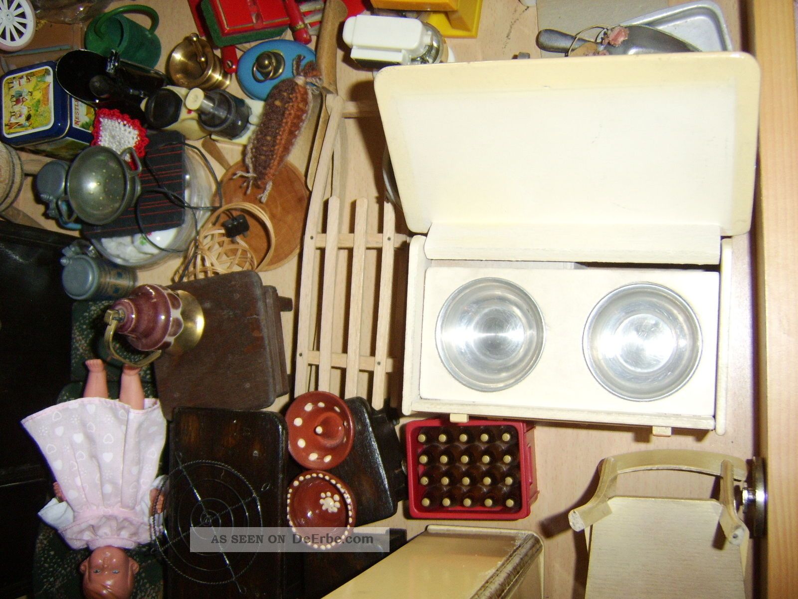 1 Großes Puppenhaus Massiv Holz Und Alte Möbel Farbabweichung Durch