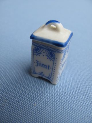 Niedlicher Kleiner Porzellan - Vorratsbehälter 