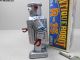Blechroboter Robot R - 35 8,  5 Cm Ovp Roboter Aus Blech Blechspielzeug 1984 Gefertigt nach 1970 Bild 4