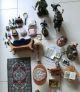 Puppenstuben - Möbel,  Figuren,  Porzellanfiguren,  Puppenhaus - Einrichtung,  Inventar Nostalgieware, nach 1970 Bild 1