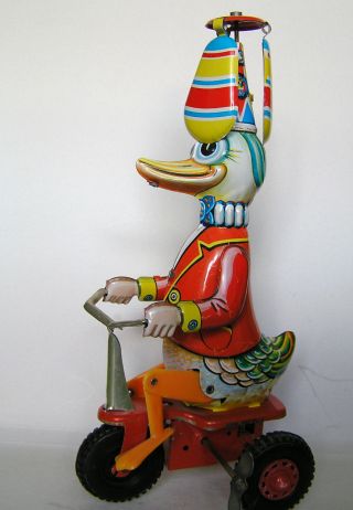 Ente Auf Dreirad,  Made In Western Germany,  Antikes Blechspielzeug,  Feder Defekt Bild