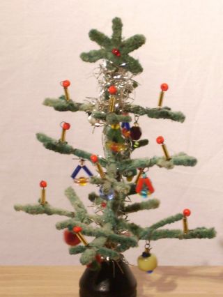 Alter Gablenzer Weihnachtsbaum Für Die Puppenstube Bild