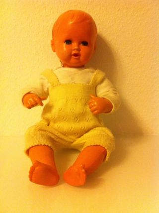 Antike Alte Baby Puppe Mit Sprechfunktion Mit Beweglichen Kopf Arme Und Beine Bild