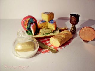 Käsebrett,  Angeschnittenes Brot U.  Butter Für Puppenhaus Puppenstube 1:12 Miniatur Bild