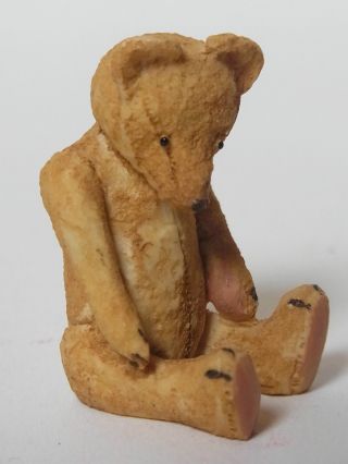 Kleiner Teddy Bär Aus Resin Für Puppenstube Setzkasten Sammler Bild