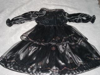 Puppenkleid - Schwarzes Kleid - Mit Glitzer - Puppenkleidung - Handgenäht Bild
