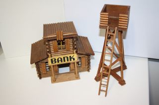 Westernhaus,  Holz,  Bank,  Turm Mit Leiter,  1965,  20x13x19 Cm,  Elastolin/timpo Figuren Bild