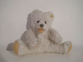 114.  Steiff Spielzeug,  Teddy - Bär,  Cosy,  Weiß Sitzend Bild
