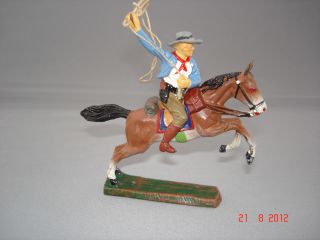 Ältere Elastolin Masse - Figur Hausser,  Cowboy Zu Pferd,  Lasso Werfend Bild