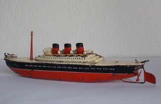 Altes Blech Passagierschiff,  Dampfer Mit Uhrwerksantrieb 