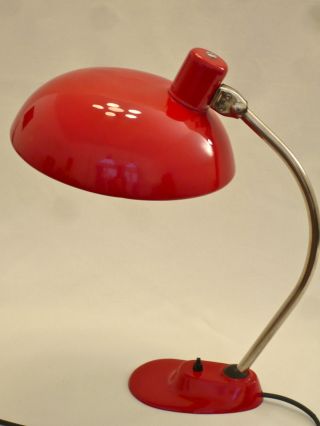 Große Bauhaus Schreibtischlampe Ca 1950 - 60 Originallack Lampe Rot Bild