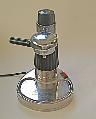 Utentra Espressomaschine.  Made In Italy,  Edelstahl Hochglanzpoliert.  Topzustand Bild