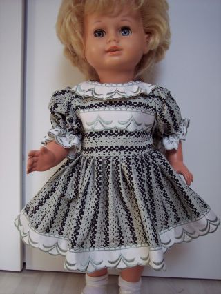 Hübsches Kleidchen Für Puppen Größe 50 - 54cm Bild