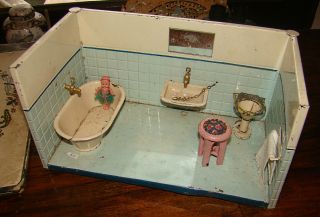 Altes Puppen - Badezimmer - Blech Bild