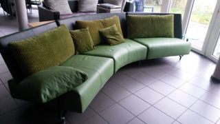 Designercouch Sofa Der Firma Röder (esslingen A.  N. ),  Halbrund,  Grünes Leder Bild
