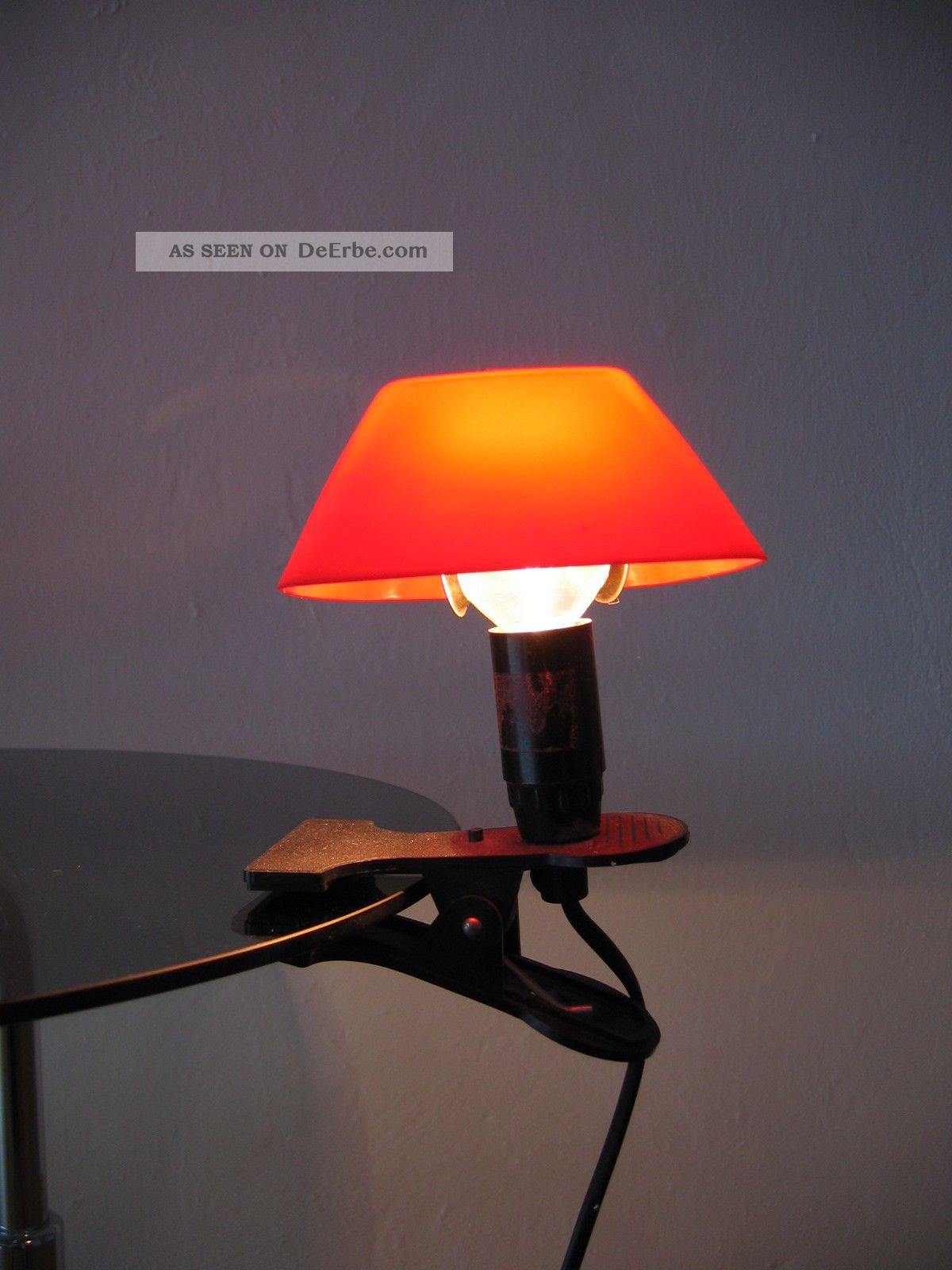 70er Kleine Klemmleuchte Leuchte Mit Rotem Schirm Lampe Colani Panton ära 1970-1979 Bild