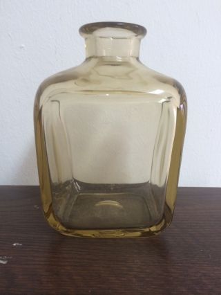 Bauhaus 20er Jahre Glaskaraffe / Vase Aus Dickwandigem Glas Tolle Form & Farbe Bild