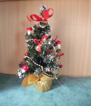 Weihnachtsbaum Für Die Puppenstube - Ca.  20 Cm (rot) Bild
