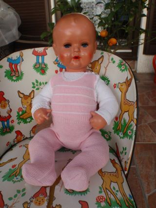 Alte Schildkröt Puppe Strampelchen Celluloid Babypuppe Mit Kleidung Bild