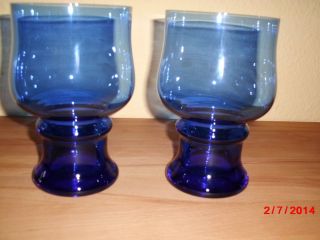 2 Vasen/kerzenhalter,  Blau,  Gebrauchsglas,  Mundgeblasen In Form Von Pokalen Bild
