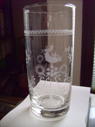 Altes Glas,  Wasserglas Schliff/Ätzdekor Bild