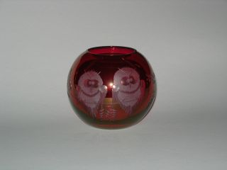 Kristallvase,  Kristallvase Rot,  Tiermotiv,  Eule,  Eule Glas, Bild