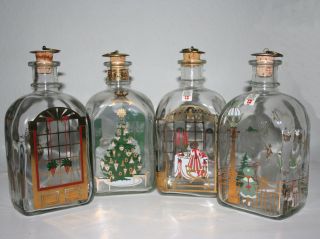 4x Holmegaard Weihnachtsflaschen Karaffen 1983 1988 1989 1996 Jule Flaschen Bang Bild