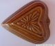 Alte Herz Backform Puddingform Kuchenform Aus Keramik Braun Lasiert Blumen Motiv Haushalt Bild 1